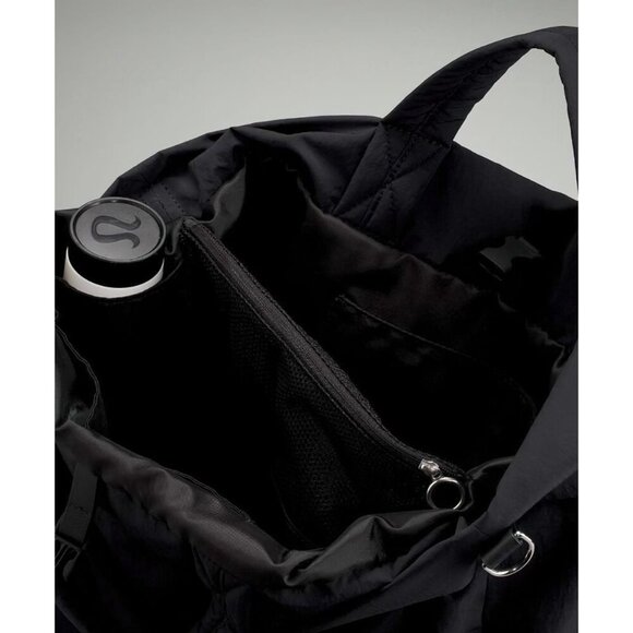 Lululemon On My Level Bag 2.0 19L Black OS - Picture 11 of 13